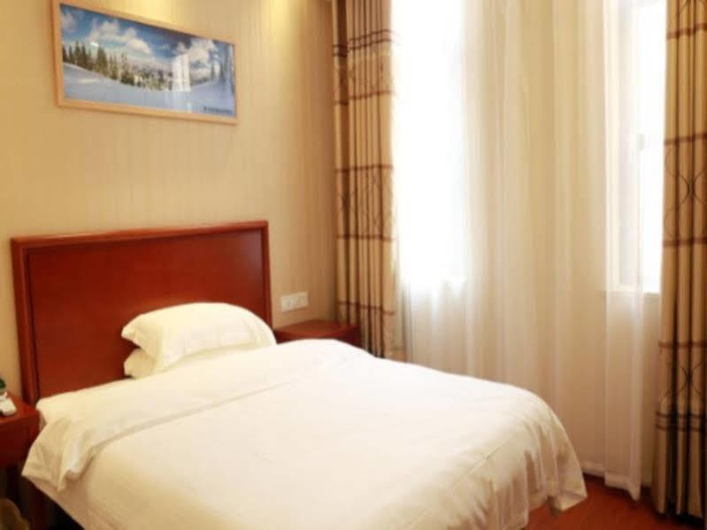 Greentree Inn Jiangsu Suqian Yiwu Business Center Fukang Avenue Express Hotel Ngoại thất bức ảnh